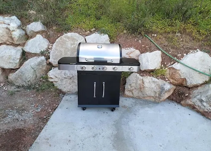 Almanarre Holiday home *