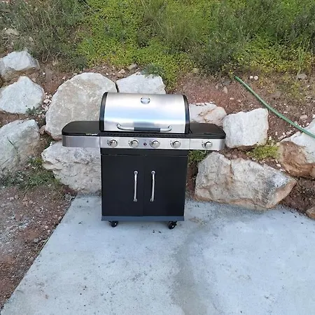 Almanarre Holiday home *