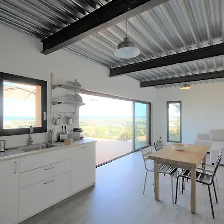 Almanarre Holiday home *